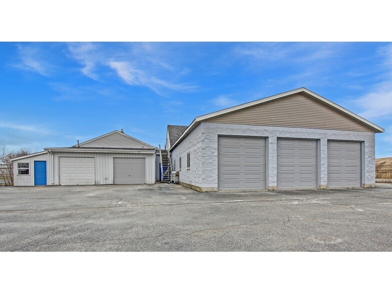19560 Burnham Ave, Lynwood, IL à vendre - Photo de l’immeuble – Image 2 sur 23