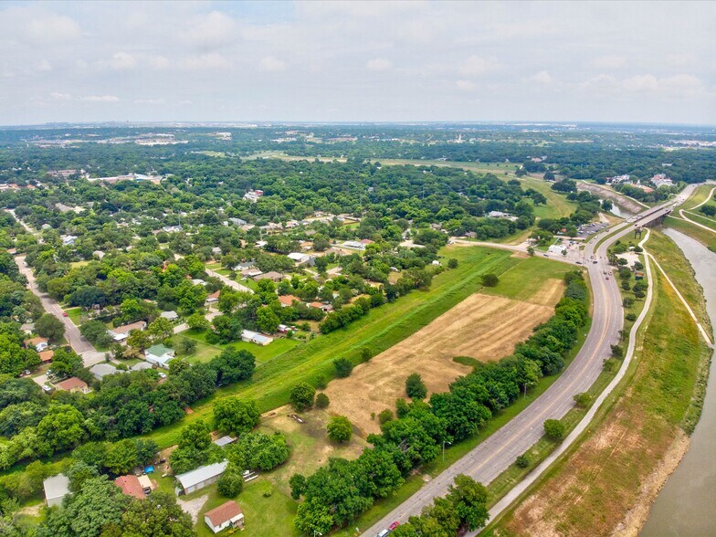 4500 White Settlement Road, Fort Worth, TX à vendre - Photo de l’immeuble – Image 2 sur 4