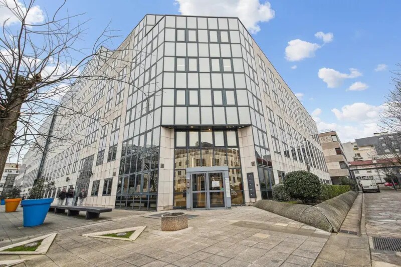 Bureau dans Vincennes à louer - Photo de l’immeuble – Image 1 sur 12