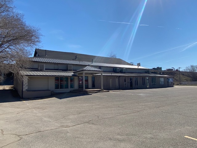 5798 S 1900 W, Roy, UT à vendre - Photo de l’immeuble – Image 2 sur 5