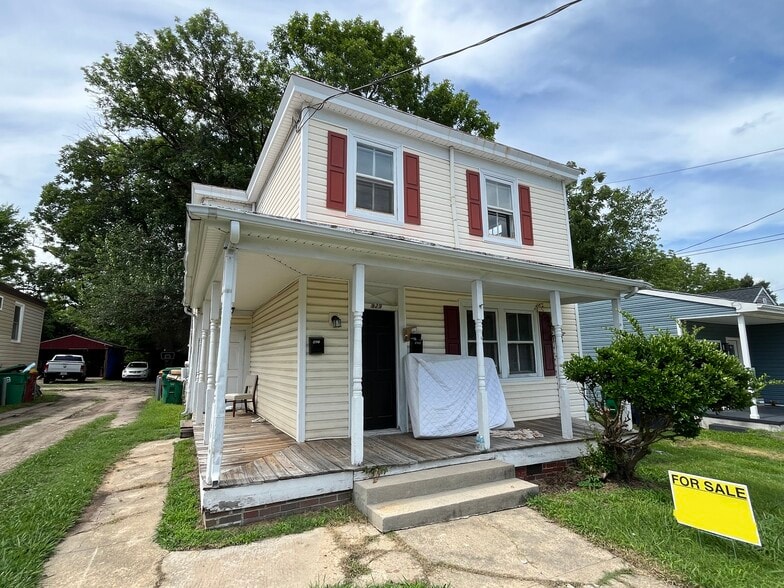 927 Farmer St, Petersburg, VA à vendre - Photo principale – Image 1 sur 14