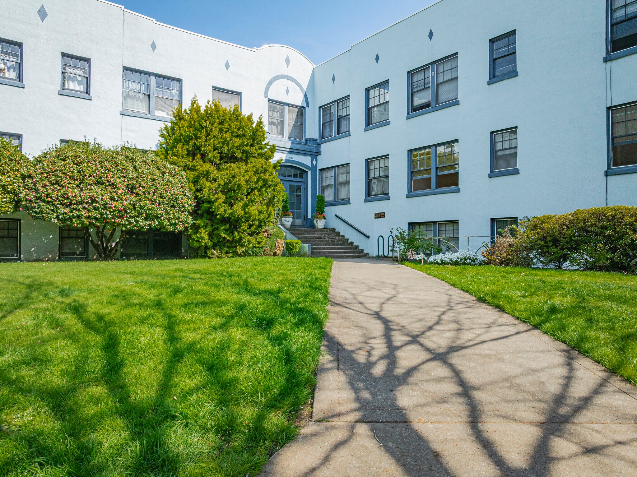 1638 SE 12th Ave, Portland, OR à vendre Photo principale– Image 1 sur 12