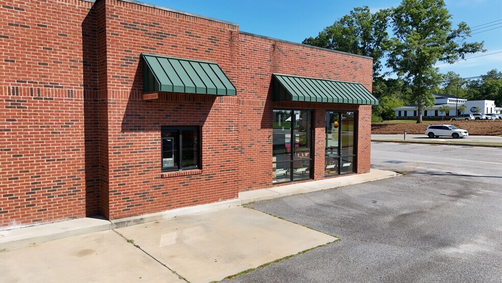 918 E Robert Toombs Ave, Washington, GA à louer - Photo de l’immeuble – Image 3 sur 11