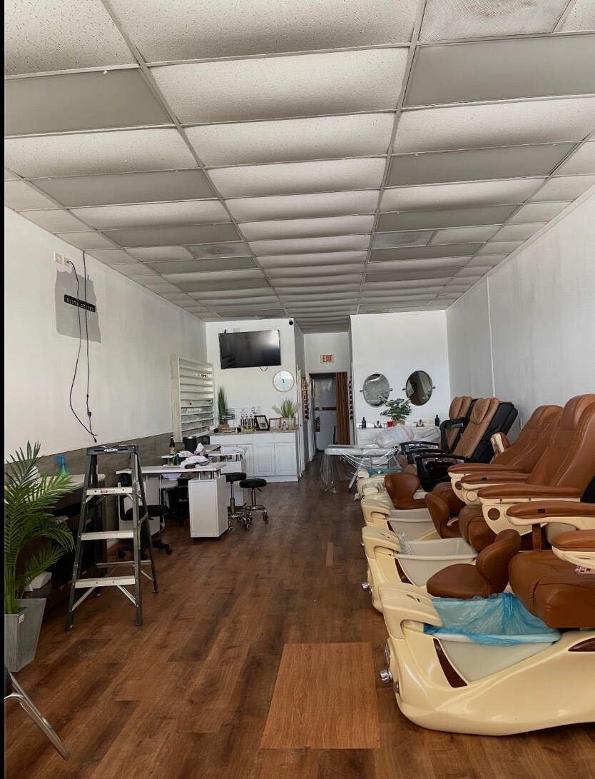 301-327 S Brazosport Blvd, Freeport, TX à louer Photo intérieure– Image 1 sur 2