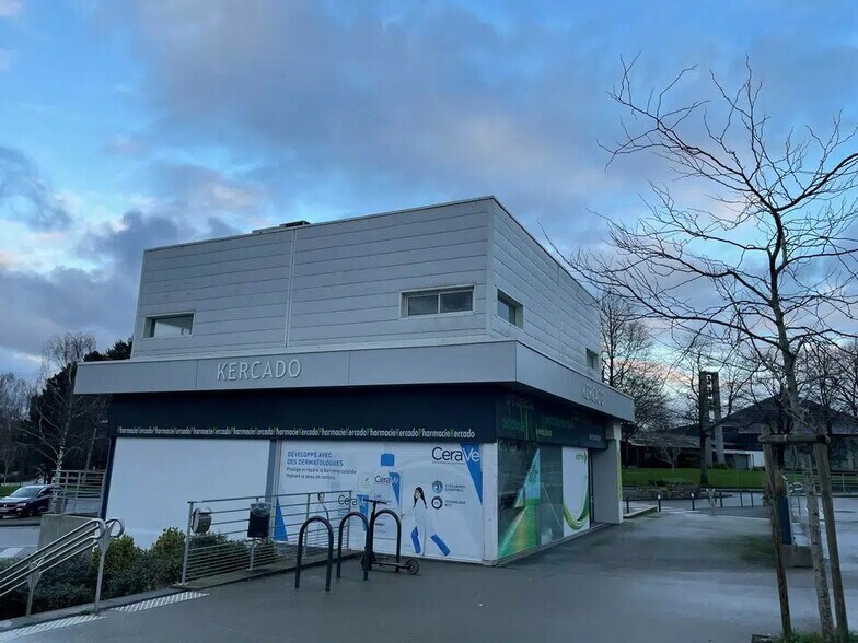 Local commercial dans Vannes à vendre - Photo de l’immeuble – Image 2 sur 2