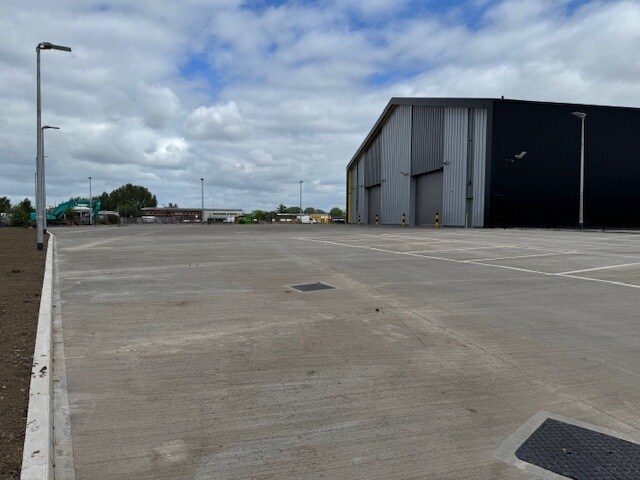 Southcroft Rd, Rutherglen à louer - Photo de l’immeuble – Image 2 sur 7