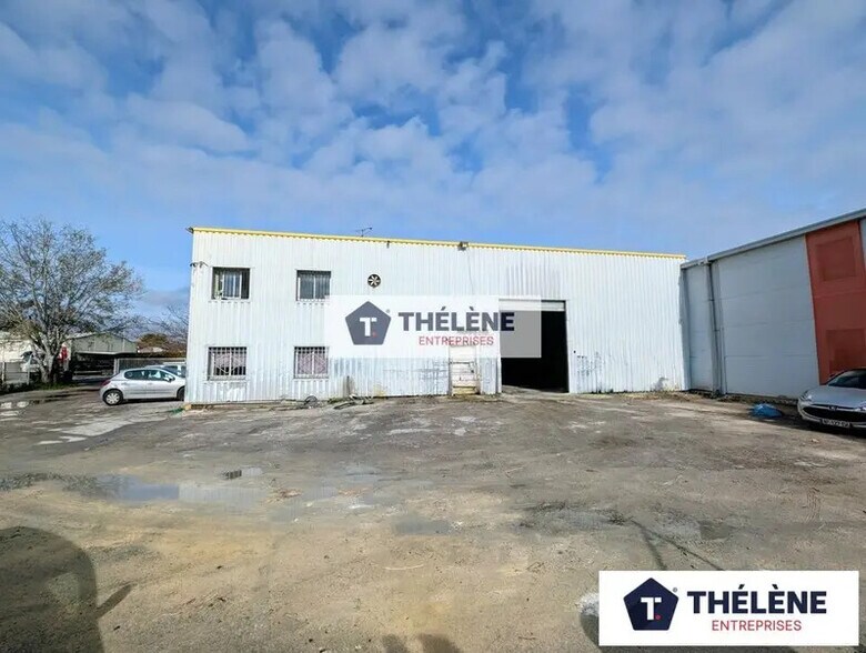 Industriel/Logistique dans Lunel à louer - Photo de l’immeuble – Image 2 sur 10