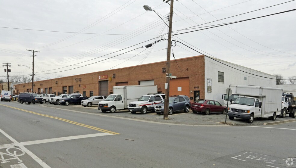 4910-5052 Buchanan St, Hyattsville, MD à louer - Photo principale – Image 1 sur 7
