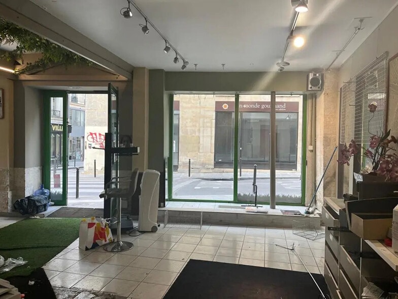 14 Rue Poissonnière, Paris à louer - Photo de l’immeuble – Image 3 sur 9