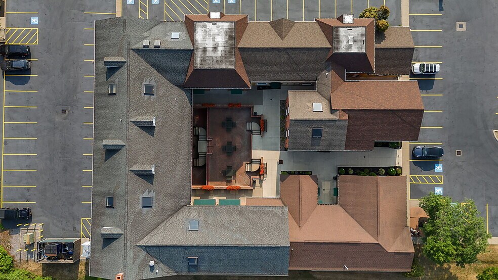 4476 Main St, Amherst, NY à louer - Photo de l’immeuble – Image 3 sur 3