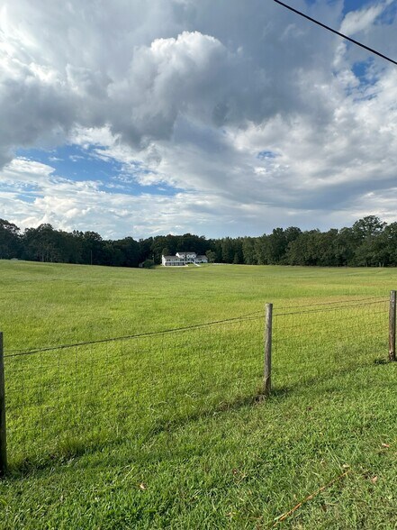 210 Murphy Ln, Greenville, SC à vendre - Photo principale – Image 1 sur 1