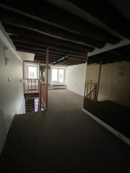 Local commercial dans Paris à louer - Photo intérieure – Image 3 sur 4