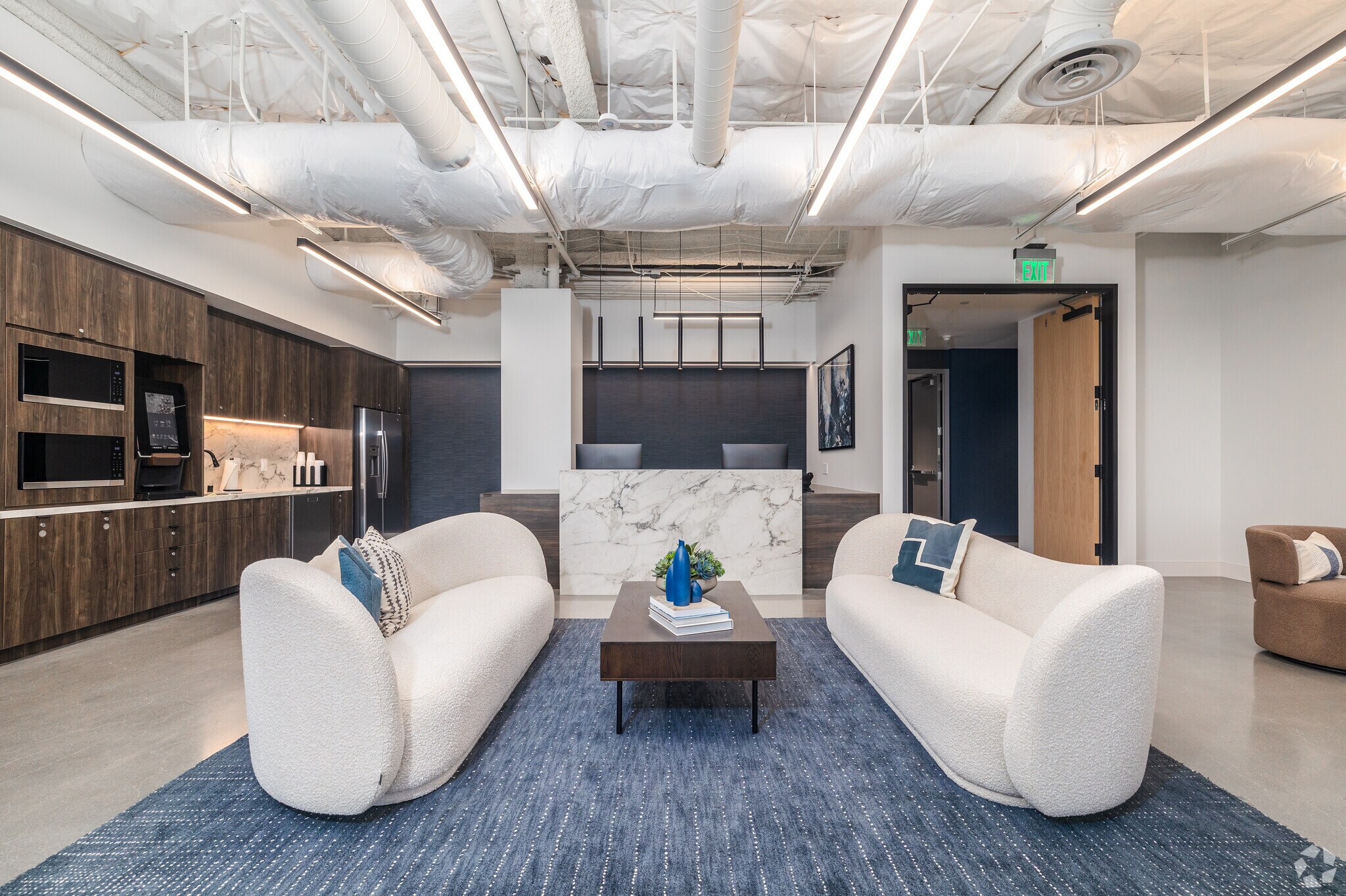 2321 Rosecrans Ave, El Segundo, CA à louer Photo intérieure– Image 1 sur 25