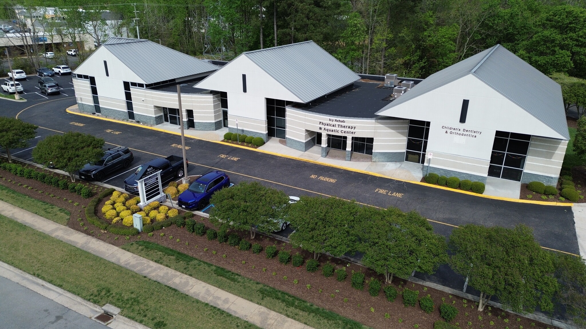 905 N Battlefield Blvd, Chesapeake, VA à louer Photo principale– Image 1 sur 9