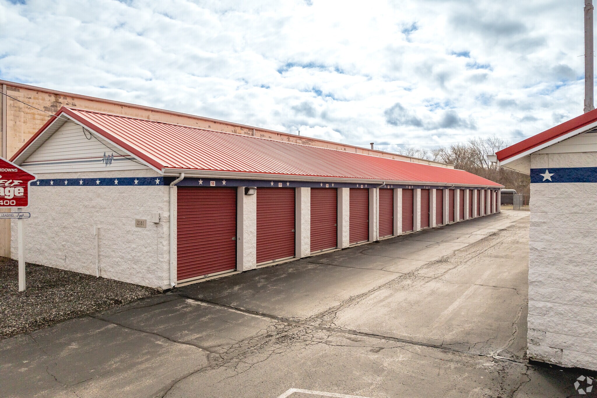 2181 Tedrow Rd, Toledo, OH à vendre Photo principale– Image 1 sur 10