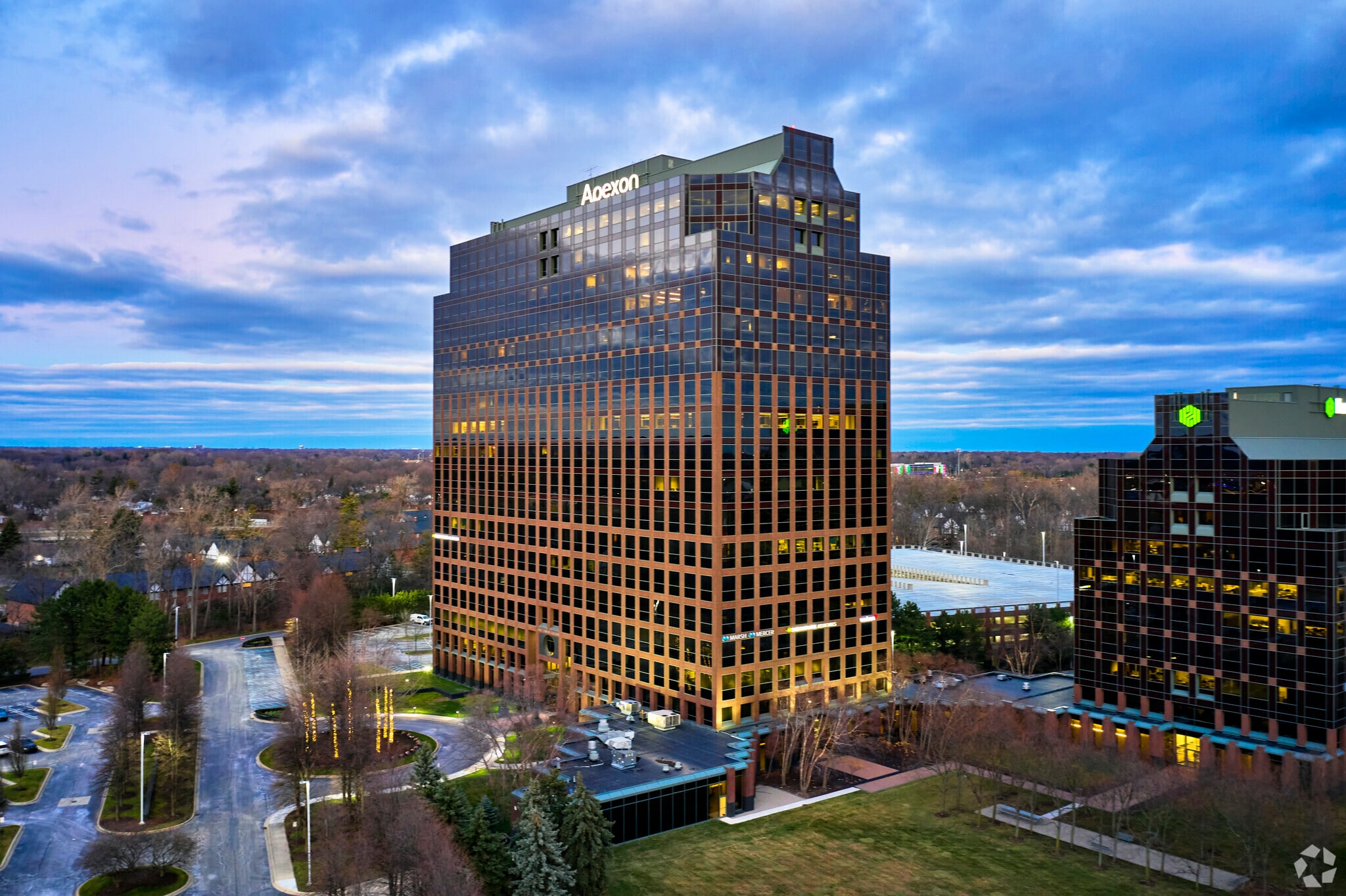 One Towne Sq, Southfield, MI à louer Photo principale– Image 1 sur 12
