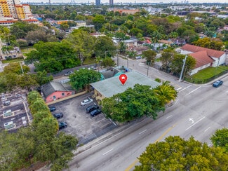 Plus de détails pour 1 NE 78th St, Miami, FL - Logement à vendre