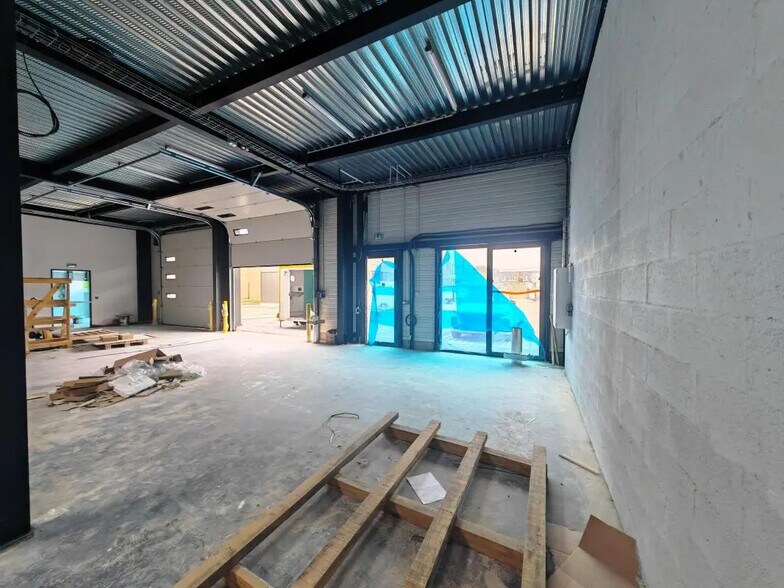 Industriel/Logistique dans Courtry à louer - Photo de l’immeuble – Image 3 sur 11