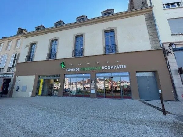 Bureau dans Autun à louer - Photo de l’immeuble – Image 2 sur 5