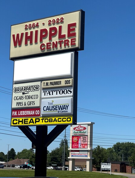 2864-2922 Whipple Ave NW, Canton, OH à louer - Photo de l’immeuble – Image 2 sur 2