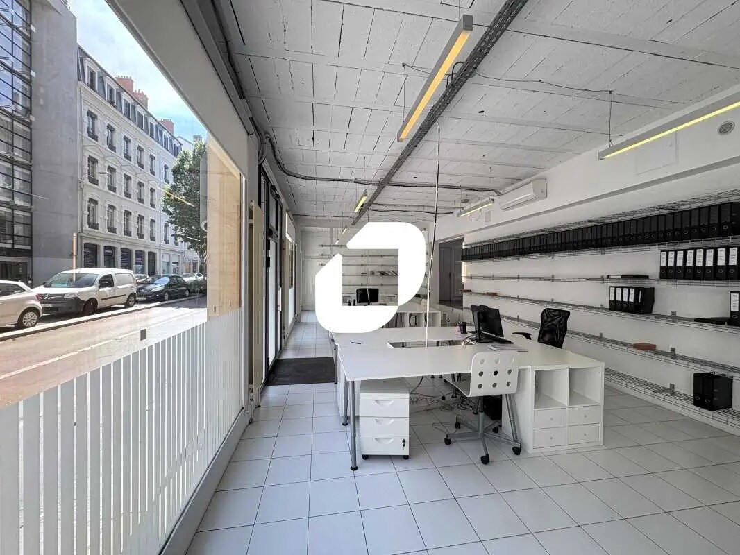 Bureau dans Lyon à louer Photo de l’immeuble– Image 1 sur 14