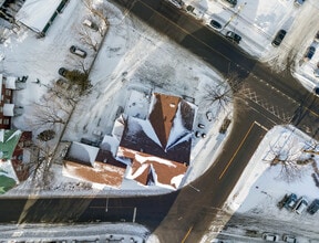 1235 Rue Dessaulles, Saint-Hyacinthe, QC - Vue aérienne vue de carte