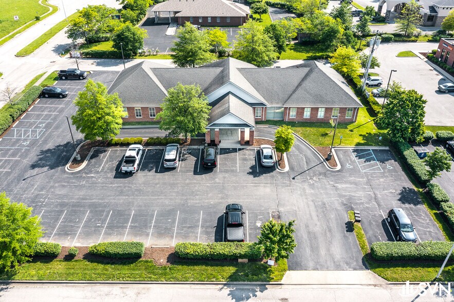 203-205 Fairfield Dr, Nicholasville, KY à louer - Photo de l’immeuble – Image 2 sur 9