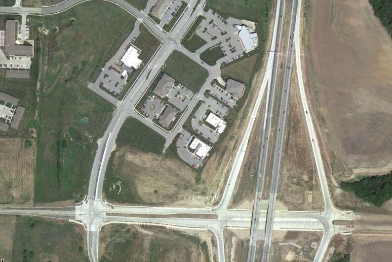 3171 NE Carnegie Dr, Lee's Summit, MO à vendre - Aérien – Image 2 sur 5