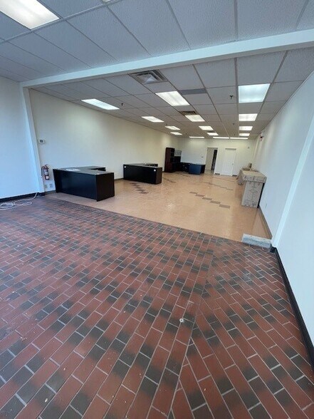 4804 50 St, Innisfail, AB à louer - Photo intérieure – Image 3 sur 10