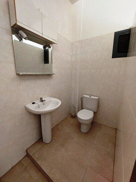 View Photo