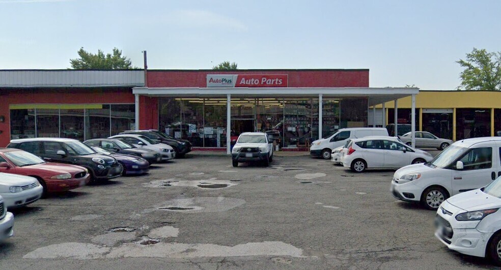 9111-9113 Mathis Ave, Manassas, VA à louer - Photo de l’immeuble – Image 1 sur 1