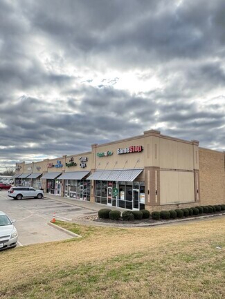 Plus de détails pour 1707 S Broadway St & Hwy 11, Sulphur Springs, TX - Local commercial à louer