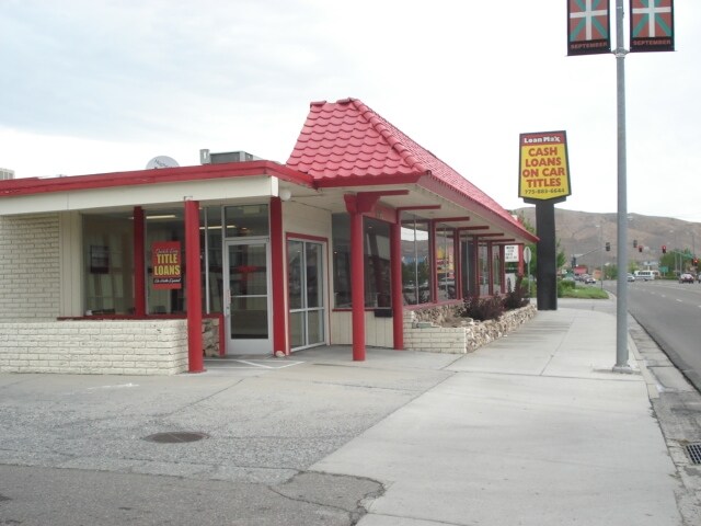 1936 N Carson St, Carson City, NV à louer - Photo de l’immeuble – Image 2 sur 12