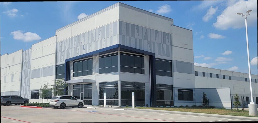 15600 Carpenters Logistics Dr, Channelview, TX à louer - Photo de l’immeuble – Image 2 sur 7
