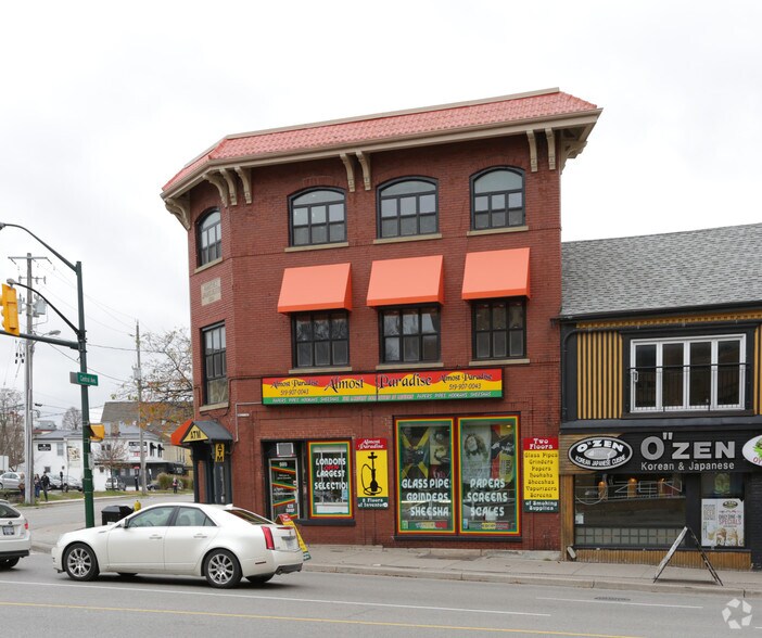 605 Richmond St, London, ON à louer - Photo de l’immeuble – Image 2 sur 2