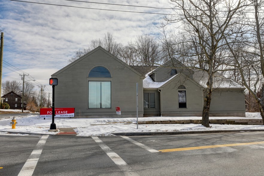 908-914 Allen St, Springfield, MA à louer - Photo de l’immeuble – Image 1 sur 21