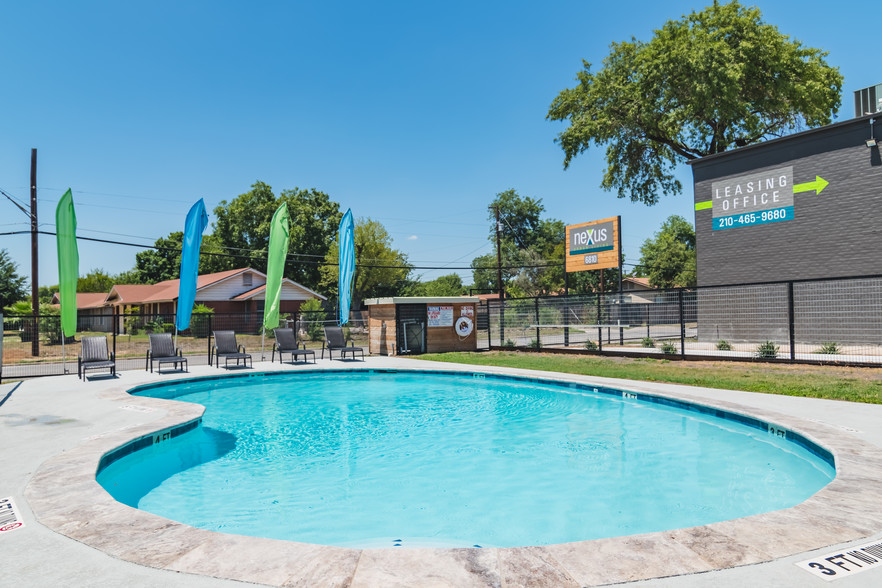 6810 Glendora Ave, San Antonio, TX à vendre - Photo de l’immeuble – Image 2 sur 16