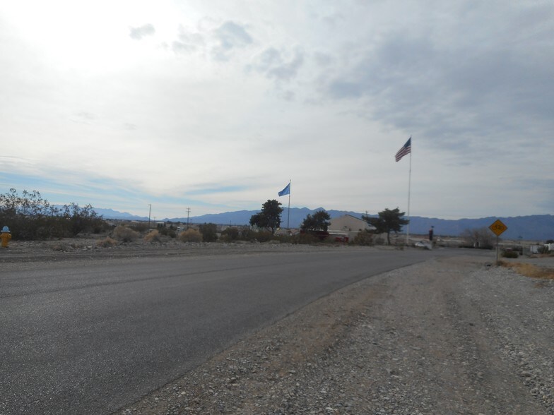 1831 S Nevada Highway 160 Hwy, Pahrump, NV à vendre - Photo de l’immeuble – Image 2 sur 6