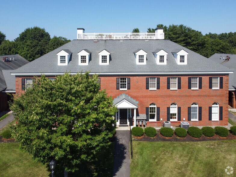 875 Greenland Rd, Portsmouth, NH à vendre - Photo de l’immeuble – Image 2 sur 10