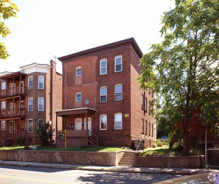 556 Broad St, Hartford, CT à vendre - Photo principale – Image 1 sur 7