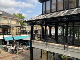 Plus de détails pour Montpellier St, Cheltenham - Local commercial à louer