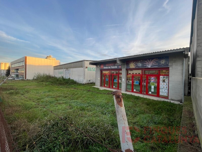 Industriel/Logistique dans Riudellots de la Selva, Gerona à louer Photo principale– Image 1 sur 2