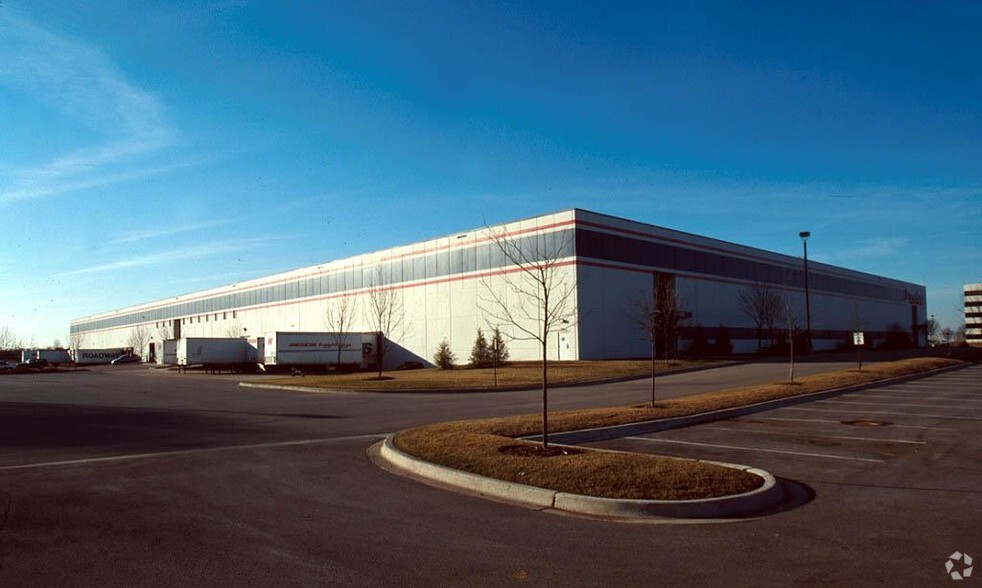 44 American Way, Vernon Hills, IL à vendre - Photo principale – Image 1 sur 1