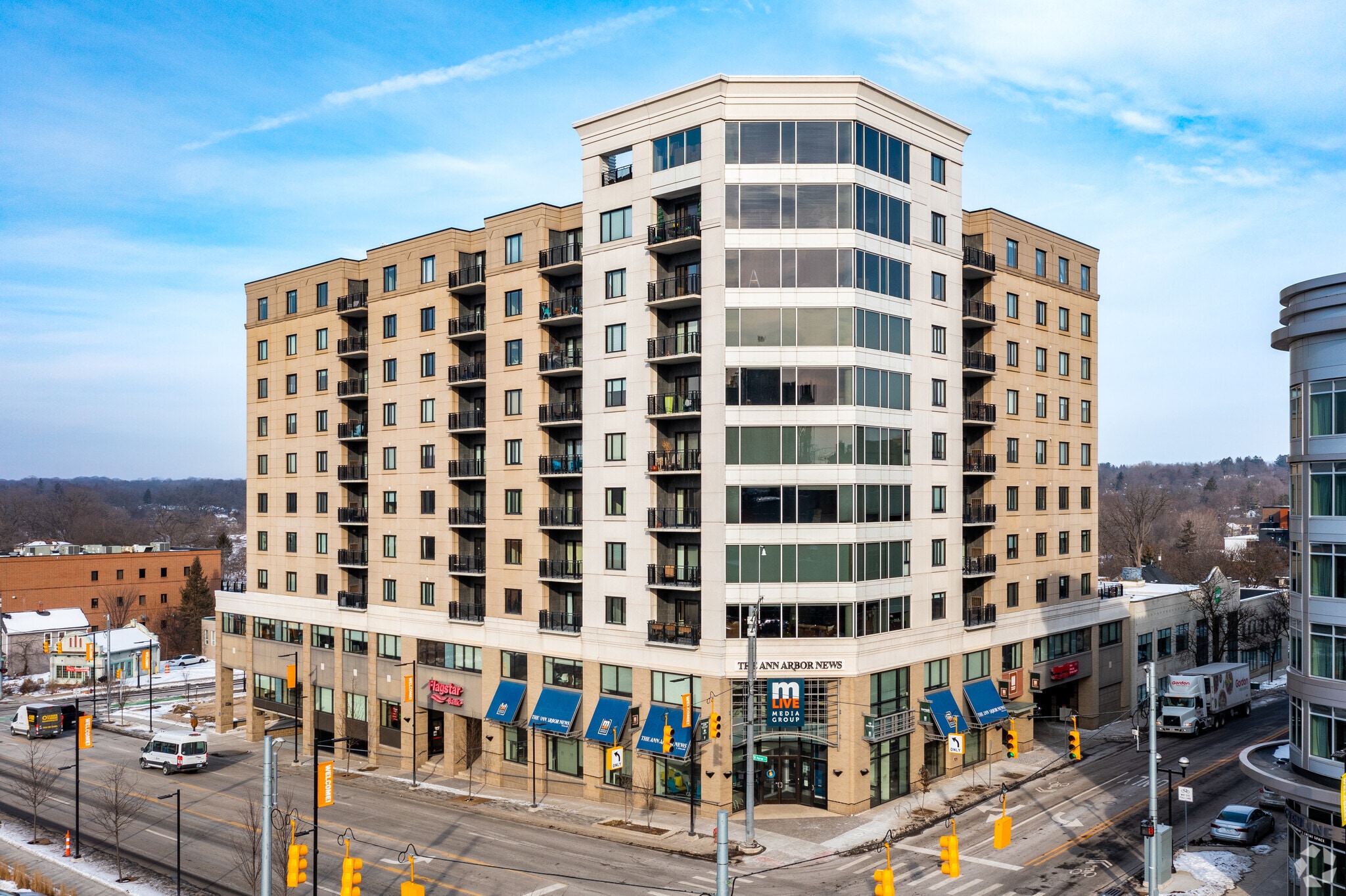 111 N Ashley St, Ann Arbor, MI à louer Photo principale– Image 1 sur 6