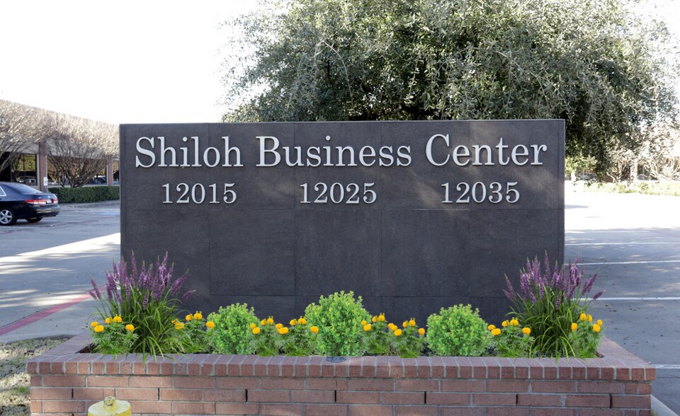 12035 Shiloh Rd, Dallas, TX à louer - Photo de l’immeuble – Image 3 sur 30