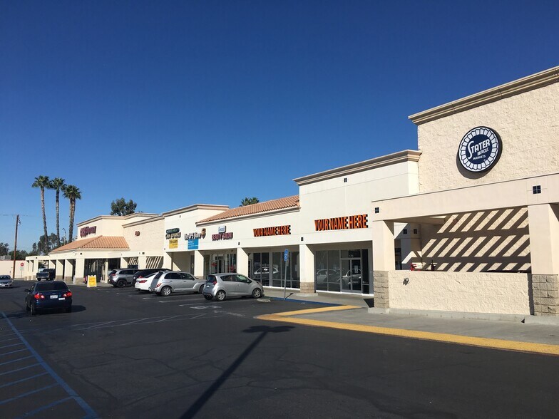 210 E Stetson Ave, Hemet, CA à louer - Photo de l’immeuble – Image 3 sur 15