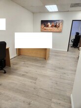 2301 W Lincoln Ave, Anaheim, CA à louer Photo intérieure– Image 2 sur 9