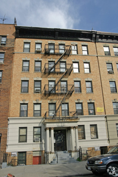 363 Edgecombe Ave, New York, NY à vendre - Photo de l’immeuble – Image 2 sur 4