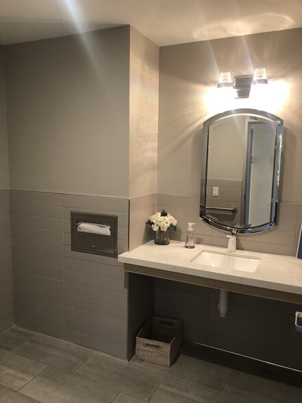 382 Perkins St, Sonoma, CA à louer - Photo intérieure – Image 3 sur 18