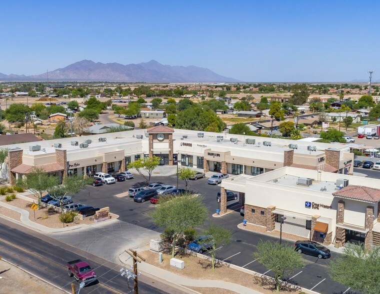 19756 N Maricopa Rd, Maricopa, AZ à louer - Photo de l’immeuble – Image 1 sur 9